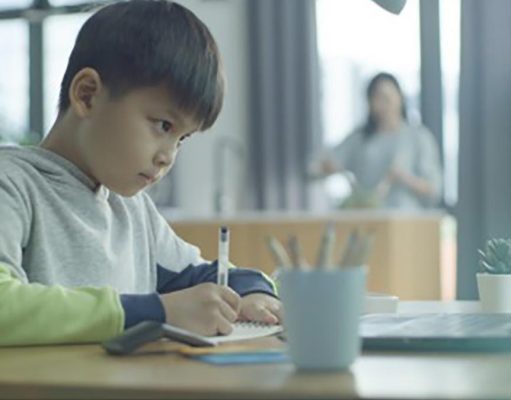 4 Tips Menjadi Smart Parents di Masa Anak Belajar dari Rumah Tips Menjadi Smart Parents