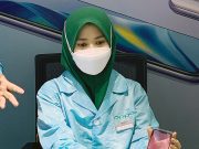 Pertolongan Pertama Pada Ponsel Terkena Air ala OPPO Service Center tips ponsel terkena air