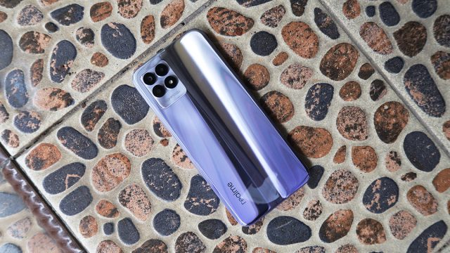 review ponsel realme 8i