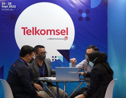 Telkomsel Jalin Kolaborasi Strategis Bersama Feedloop dan Dukung Perhelatan BUMN Startup Day22