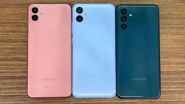 Smartphone Sejutaan Samsung Galaxy A04 Series