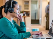 Kerja Lancar, Liburan Nyaman: Tips Hybrid Work di Musim Mudik HP Hybrid Work