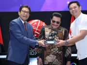 Melantai di BEI, DOOH Perluas Pengembangan Teknologi Programmatic Advertising DOOH masuk BEI