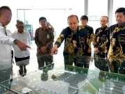 Menteri Perindustrian Kunjungi Pabrik AC Sharp Indonesia