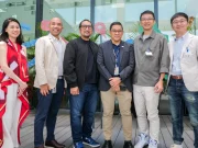 Google: 3 Dari 5 Pengguna Ponsel Indonesia Tertarik HP Lipat google think tech, hp lipat di indonesia