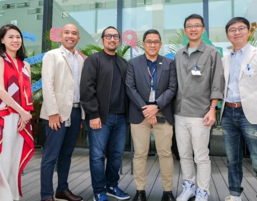 Google: 3 Dari 5 Pengguna Ponsel Indonesia Tertarik HP Lipat google think tech, hp lipat di indonesia