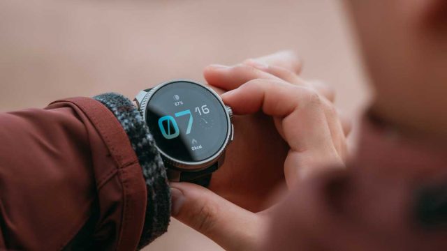 Suunto Race