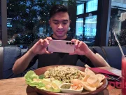 Capture Buka Puasa dengan Nightography di Galaxy A35 5G Galaxy A35 5G Nightography