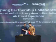 Garuda Hadirkan Paket Roaming Telkomsel di FlyGaruda Garuda Indonesia Telkomsel