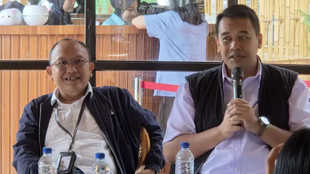 Selular Business Forum Lelang Spektrum