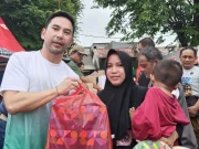 OPPO #1Hari1Kebaikan Berbagi Takjil untuk Korban Banjir Bekasi OPPO takjil Makeyourmoment bekasi