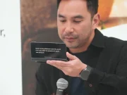 Bisa Ngobrol Tanpa Batasan Bahasa dengan OPPO Find N5 OPPO Find N5 tanpa batasan bahasa AI translate