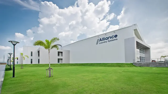 Alliance Laundry Systems Laundromat