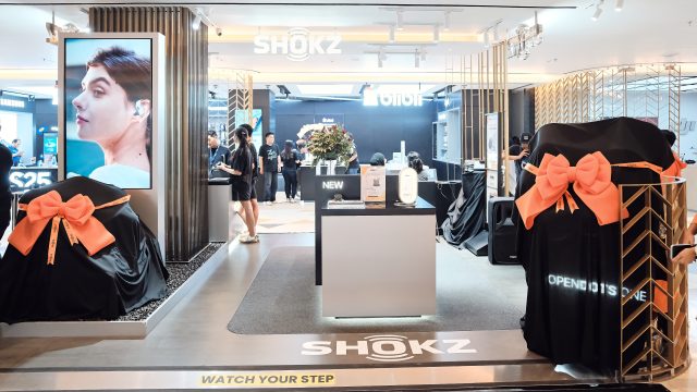 Monobrand Store Kedua SHOKZ