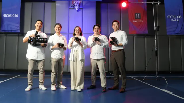 Canon EOS C50 dan EOS R6 Mark III Canon EOS C50 dan EOS R6 Mark III