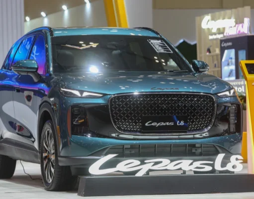 LEPAS L8: SUV Pintar Rasa Gadget Premium! Lepas L8 EV rasa Gadget Premium