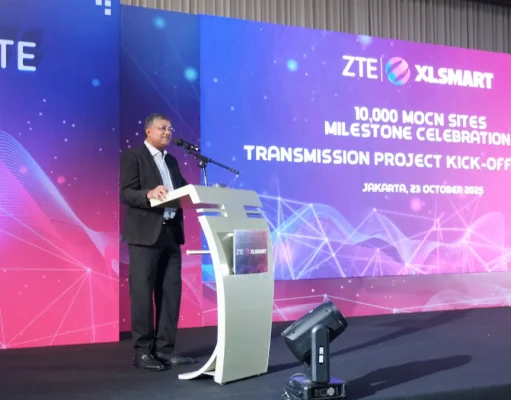 ZTE dan XLSMART Rayakan 10.000 Situs Jaringan Nirkabel ZTE XLSmart Rayakan Jaringan
