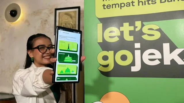 Let'sGojek - Fitur Rekomendasi Destinasi Liburan Let'sGojek - Fitur Rekomendasi Destinasi Liburan