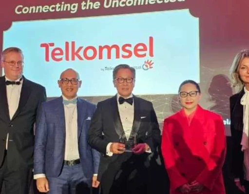 Telkomsel Raih 3 Glotel Awards, Terus Pulihkan Jaringan Sumut Telkomsel Raih 3 Penghargaan Glotel 2025