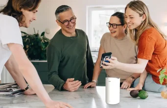 Acer Rilis Predator 5G CPE, Router Mesh Wi-Fi 7 dan Mobile Hotspot Terbaru di CES 2026 Acer Connect Ovia T520 Wi-Fi 7 router