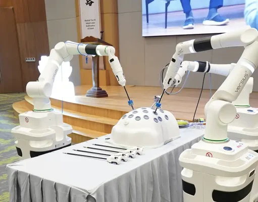 Cetak Sejarah, Tzu Chi Hospital Sukses Terapkan Sistem Bedah Robotik Bedah Robotik Tzu Chi Hospital