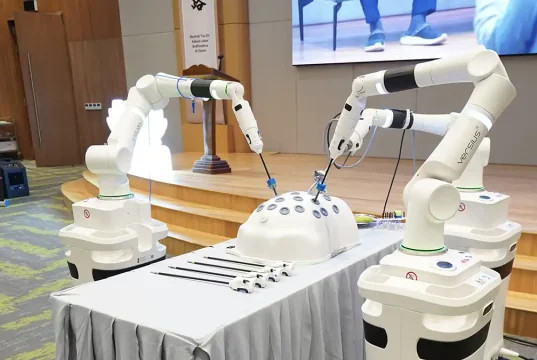 Cetak Sejarah, Tzu Chi Hospital Sukses Terapkan Sistem Bedah Robotik Bedah Robotik Tzu Chi Hospital