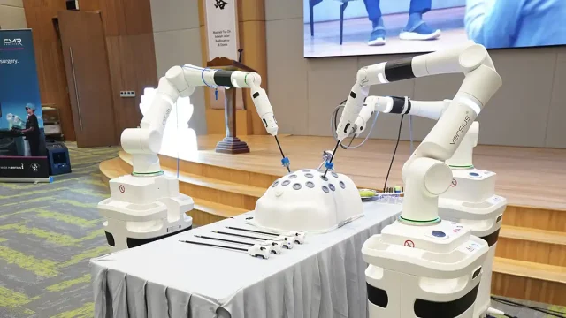 Bedah Robotik Tzu Chi Hospital