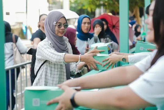 Jadikan Ramadan Lebih Bermakna, OPPO Gelar Make Your Moment 2026 OPPO Make Your Moment 2026