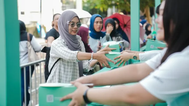 OPPO Make Your Moment 2026