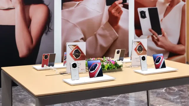 HUAWEI Mate X7 Hadir di Indonesia