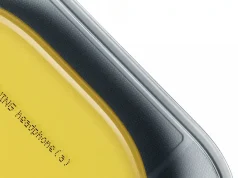 Meluncur 5 Maret, Nothing Headphone (a) Bakal Jadi Headset Over-Ear Murah? Nothing Headphone (a)