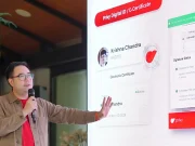 Awas Scam! Begini Cara Mudah Cek Keaslian Dokumen Digital Lewat Aplikasi Privy Marshall Pribadi - CEO & Founder Privy Cek Keaslian Dokumen